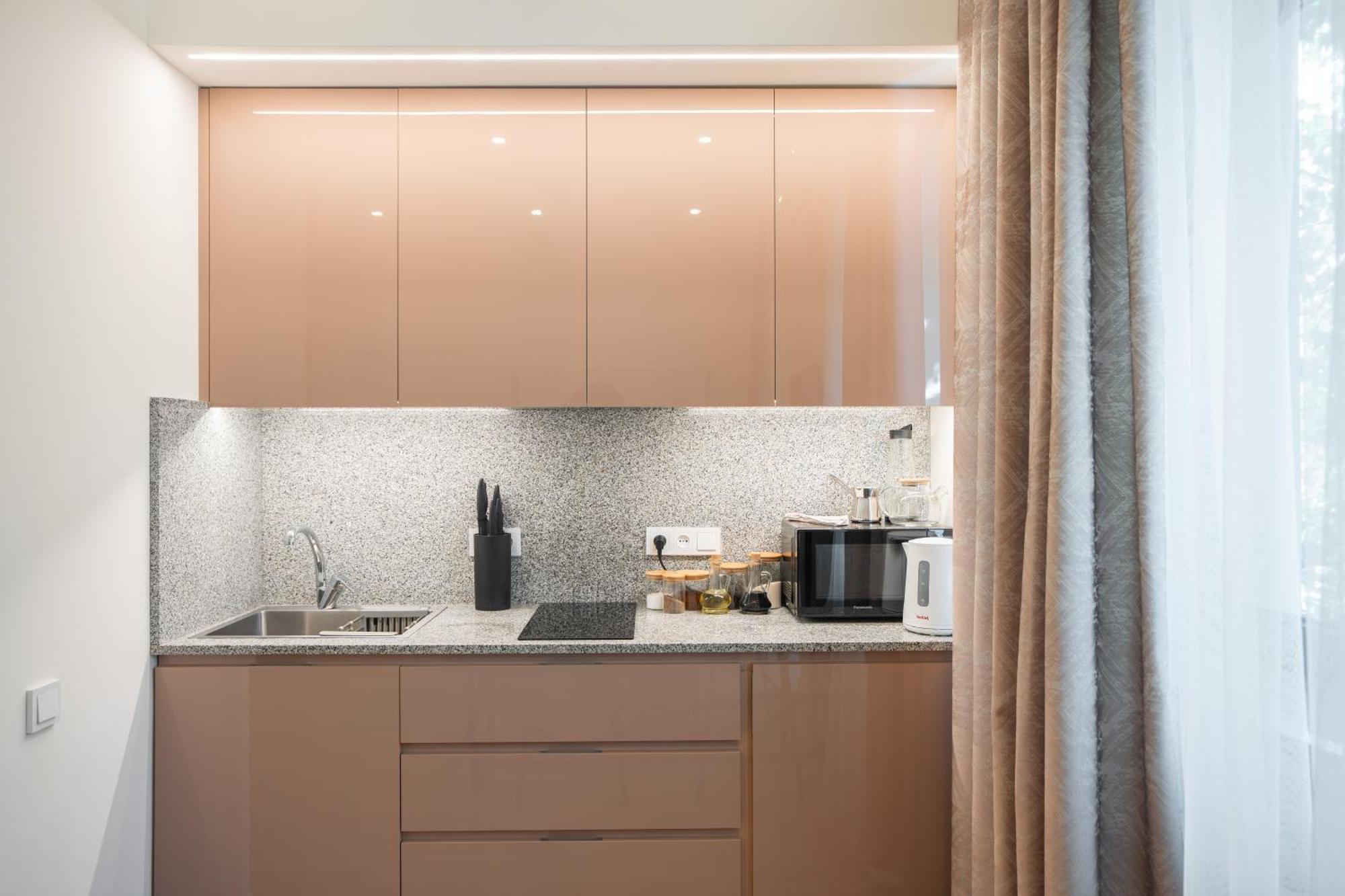 Ris Opera Apartments เยเรวาน ภายนอก รูปภาพ